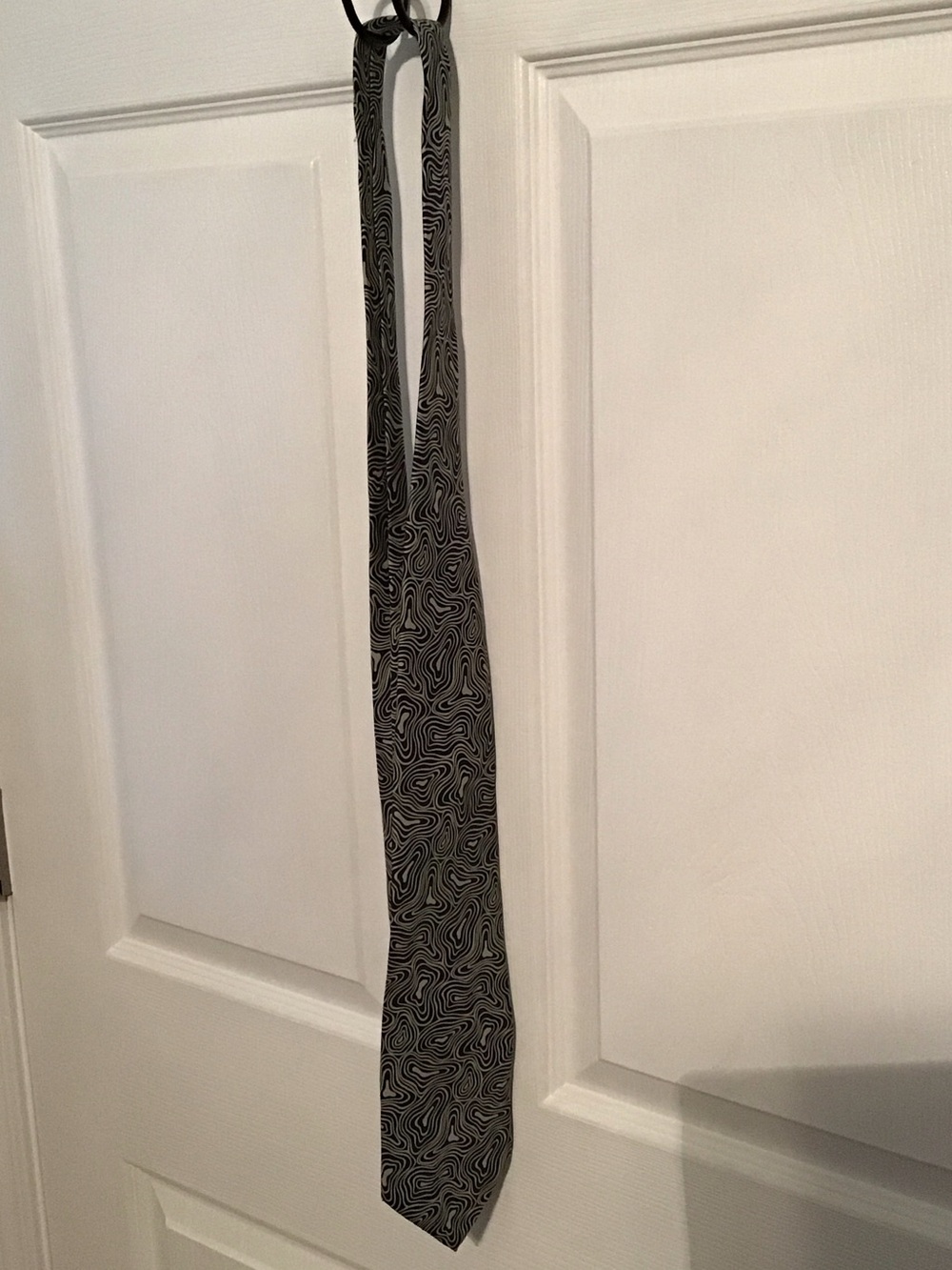 Fendi Black and Gray Swirl Pattern Silk Tie (B)